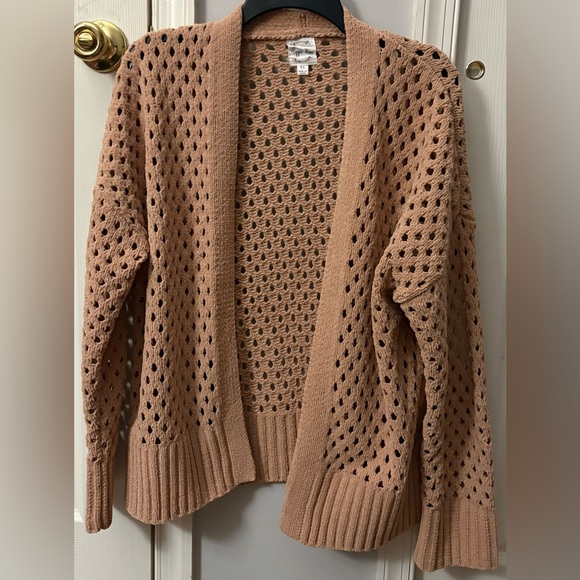 Hippie Rose Sweaters - EUC Hippie Rose Women’s Tan/Light Brown Open Sweater/Cardigan - XL